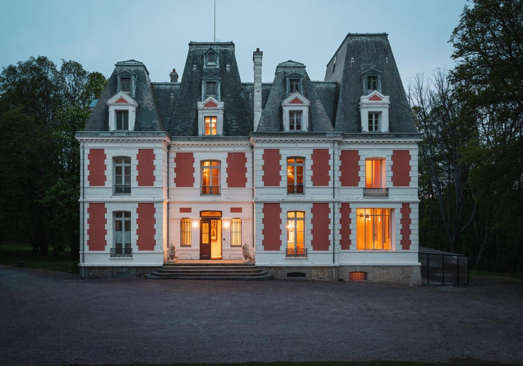 Chateau Des Fougeres Sur Villa *