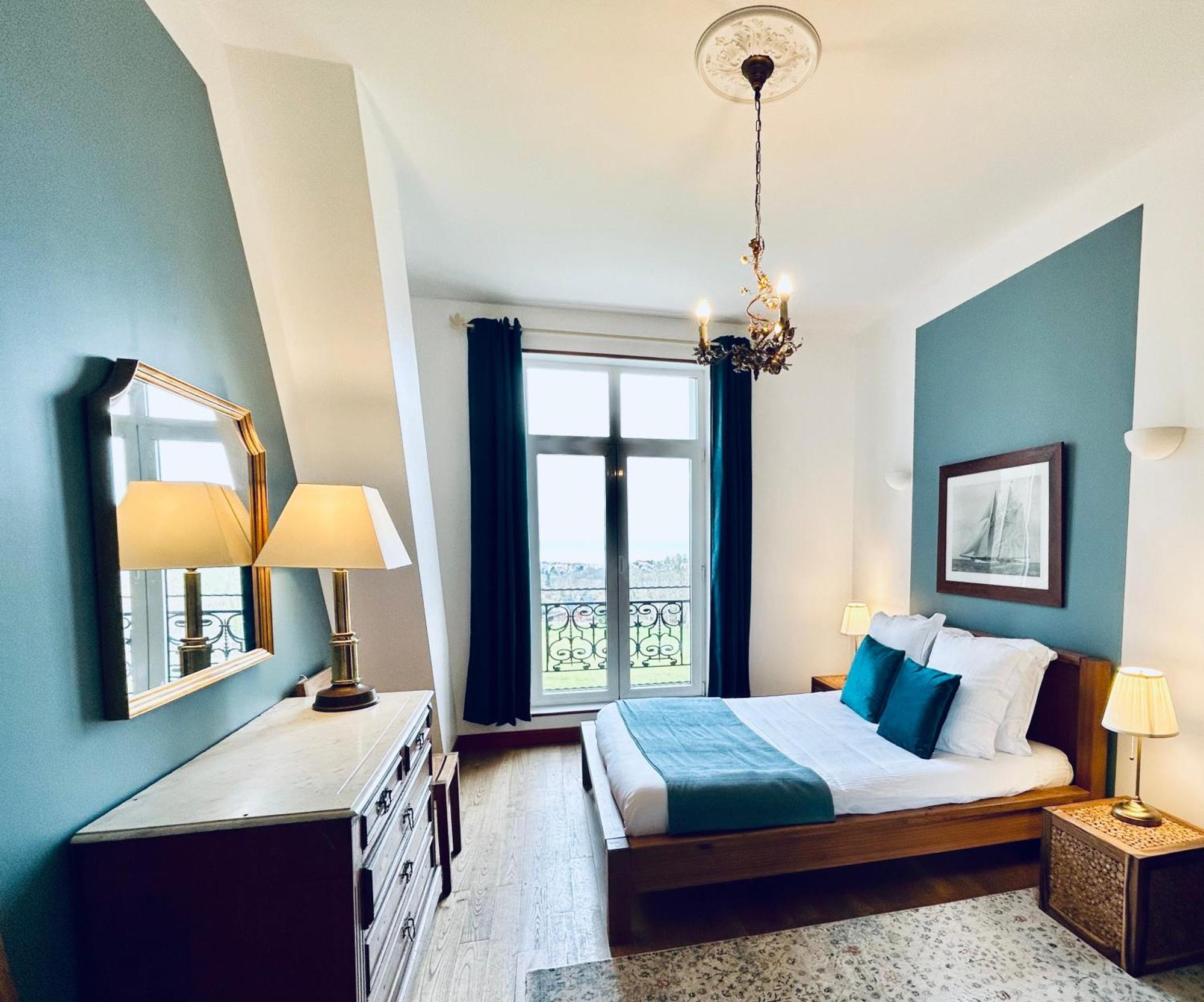 Villa Chateau Des Fougeres Sur